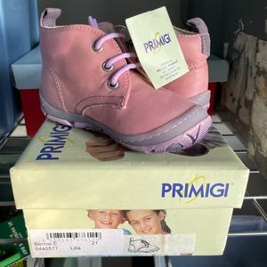 Primigi toddler leather bootie sz EU 21